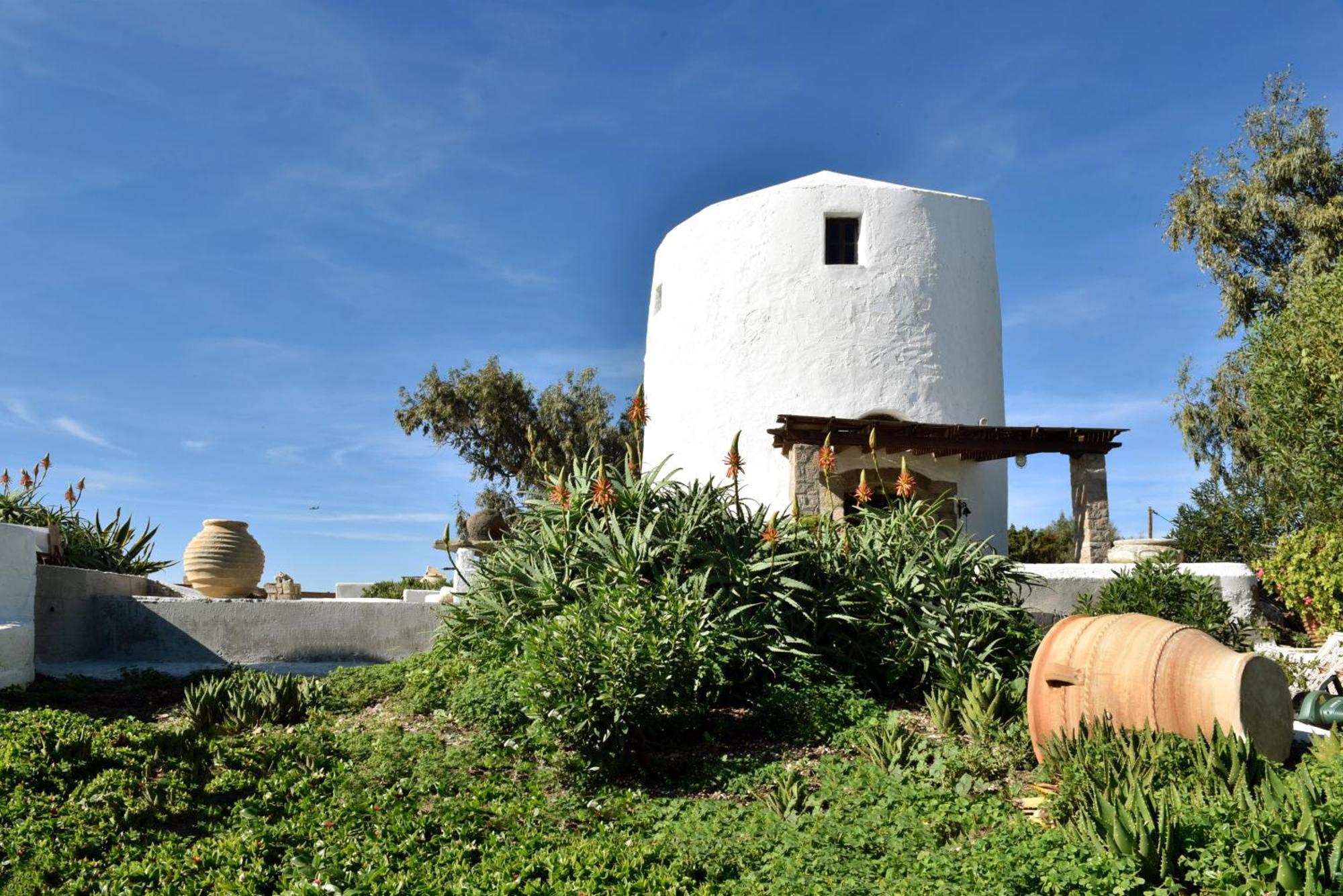 Anastasia'S Windmill And Anastasia'S Studio Plaka  Экстерьер фото