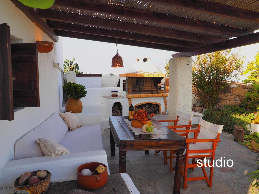 Anastasia'S Windmill And Anastasia'S Studio Plaka  Экстерьер фото